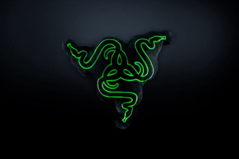 Razer pavara vienos spalvos pliušinis ZNZXF215