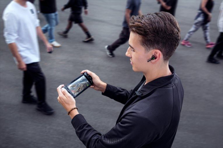 Razer konsolė vienos spalvos hammerhead hyperspeed – xbox licencija ZNZXF150