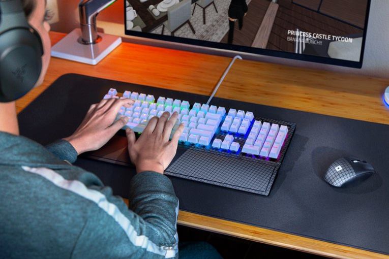 Razer klaviatūra baltas blackwidow v3 – žalias jungiklis – mus – roblox leidimas ZNZXF59