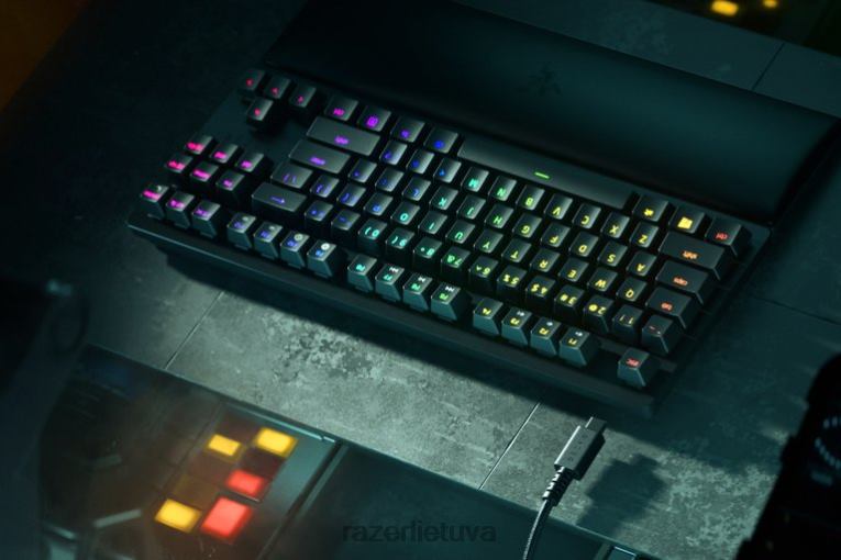 Razer klaviatūra juodas huntsman v2 tenkeyless – spragtelėjęs optinis jungiklis – mus ZNZXF71